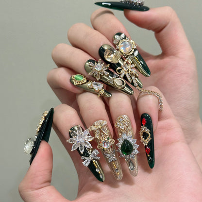 A4-Emerald Empress Luxury Handmade Press On Nails | Vintage Baroque Art