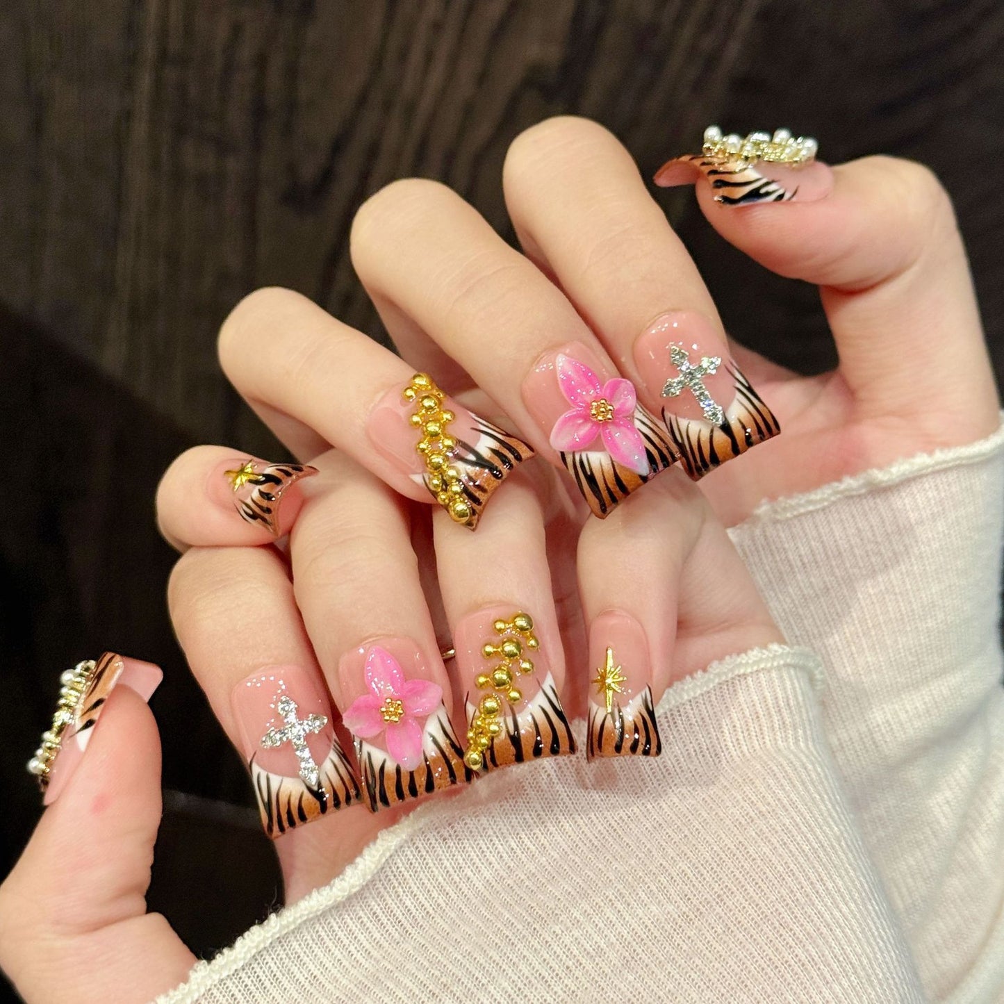 963-Artisan Hand-Painted Duck Nails | Pink & White Kitty Character Press Ons | 100% Handmade Coquette Nails